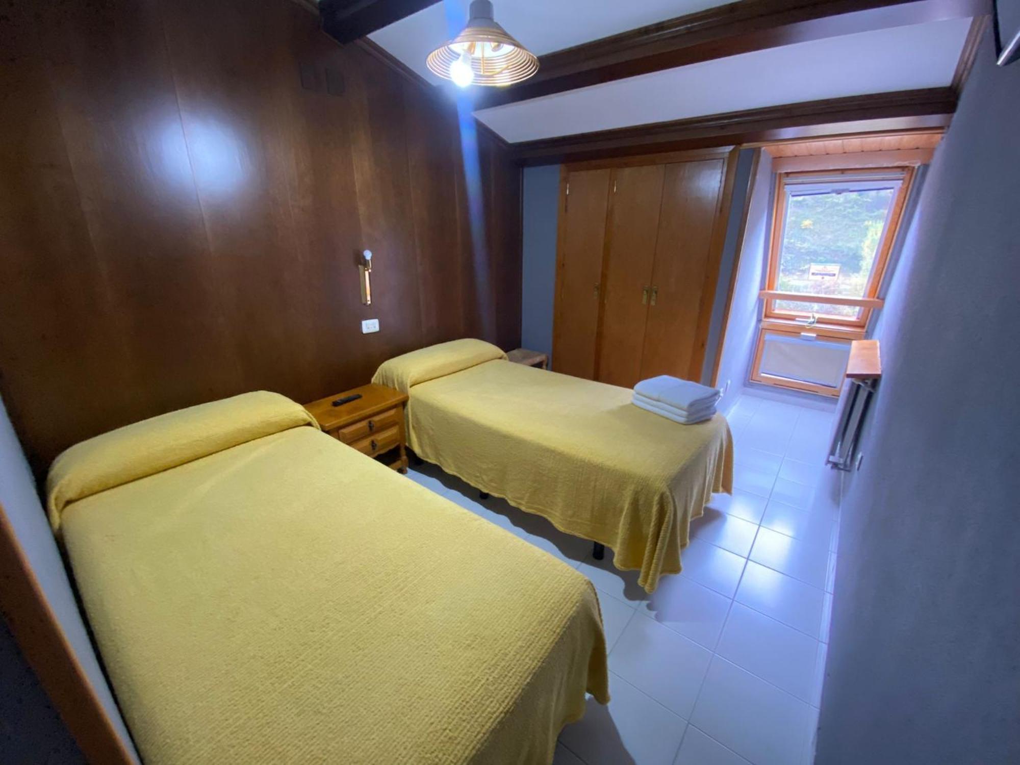ביילסה Hostal Los Valles מראה חיצוני תמונה