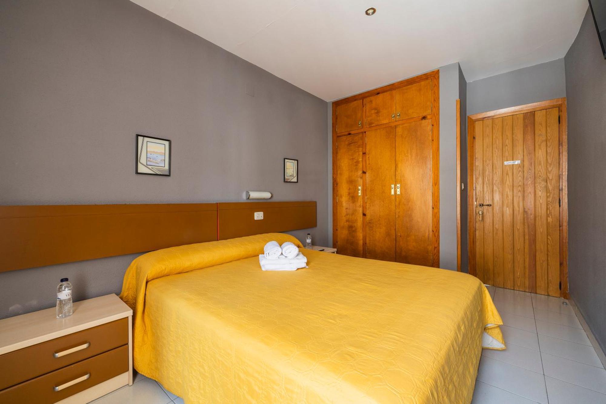 ביילסה Hostal Los Valles מראה חיצוני תמונה