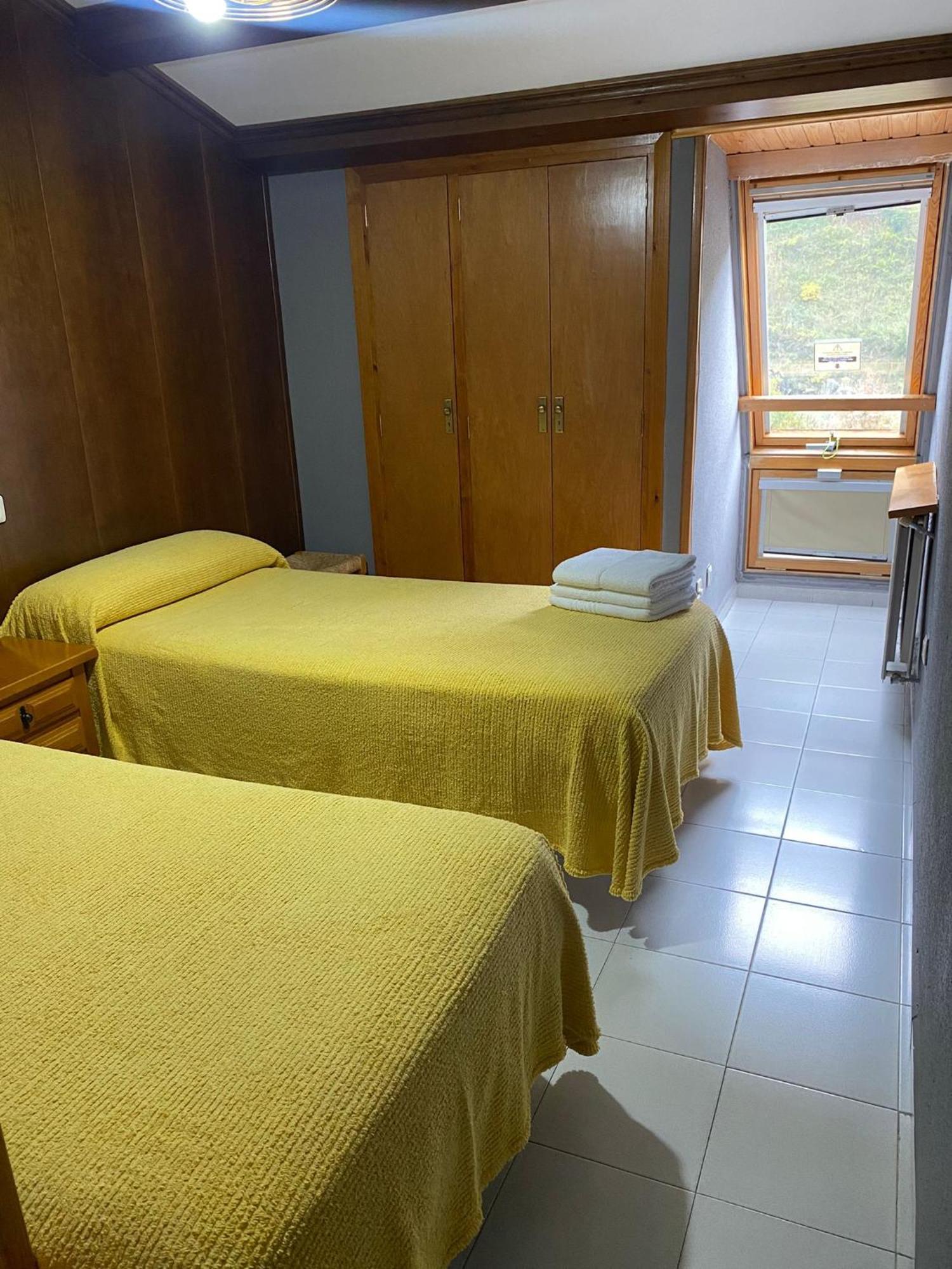 ביילסה Hostal Los Valles מראה חיצוני תמונה